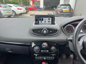 Renault Clio 1.2 Dynamique TomTom Euro 5 5dr