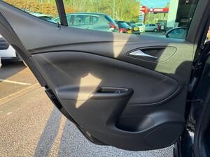 Vauxhall Astra 1.4I Turbo Griffin Hatchback 5dr Petrol Manual EURO 6 (s/s) (150 PS)