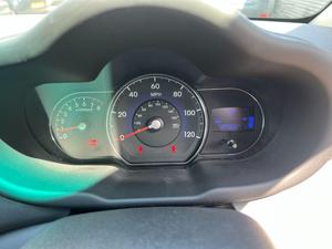 Hyundai i10 1.2 Active Auto Euro 5 5dr