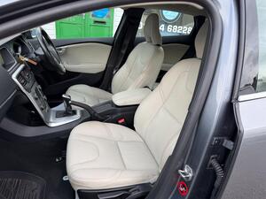 Volvo V40 2.0 D2 Inscription Hatchback 5dr Diesel Manual EURO 6 (s/s) (120 PS)