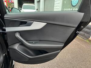 Audi A4 Avant 2.0 TDI S LINE Estate 5dr Diesel Manual EURO 6 (s/s) (150 PS)