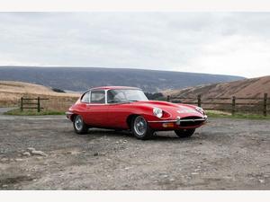 Jaguar E-Type 4.2 2+2 FHC