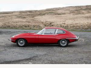 Jaguar E-Type 4.2 2+2 FHC