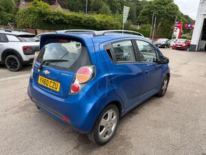 Chevrolet Spark 1.2I LT Hatchback 5dr Petrol Manual EURO 5 (81 PS)