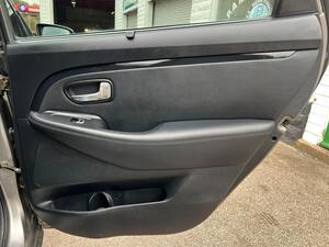 Kia Carens 1.7 CRDI EcoDynamics 3 MPV 5dr Diesel Manual EURO 5 (s/s) (134 BHP)