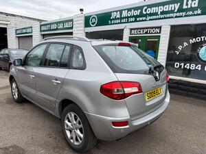 Renault Koleos 2.0 DCI Dynamique S SUV 5dr Diesel Manual 4WD EURO 4 (150 PS)