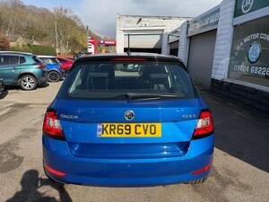 Skoda Fabia 1.0 TSI Colour Edition Hatchback 5dr Petrol Manual EURO 6 (s/s) (95 PS)