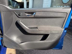 Skoda Fabia 1.0 TSI Colour Edition Hatchback 5dr Petrol Manual EURO 6 (s/s) (95 PS)