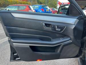 Mercedes-Benz E Class 2.1 E220 BlueTEC AMG Night Edition (Premium) Estate 5dr Diesel G-Tronic+ EURO 6 (s/s) (177 PS)