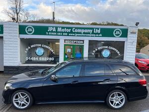 Mercedes-Benz E Class 2.1 E220 BlueTEC AMG Night Edition (Premium) Estate 5dr Diesel G-Tronic+ EURO 6 (s/s) (177 PS)