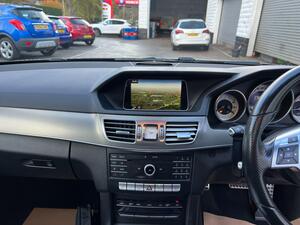 Mercedes-Benz E Class 2.1 E220 BlueTEC AMG Night Edition (Premium) Estate 5dr Diesel G-Tronic+ EURO 6 (s/s) (177 PS)