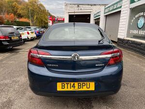 Vauxhall Insignia 2.0 CDTI ecoFLEX Design Hatchback 5dr Diesel Manual EURO 5 (s/s) (120 PS)