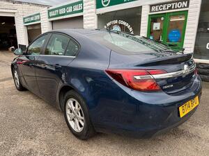 Vauxhall Insignia 2.0 CDTI ecoFLEX Design Hatchback 5dr Diesel Manual EURO 5 (s/s) (120 PS)