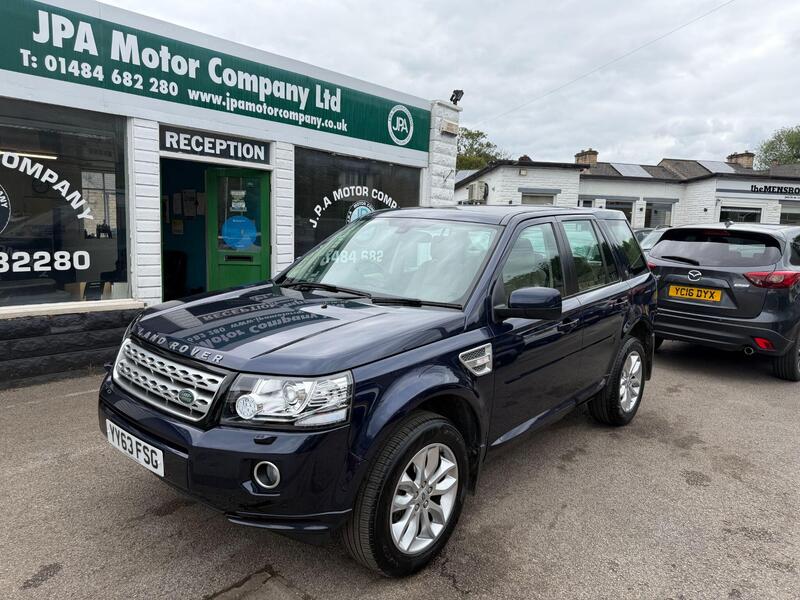 Land Rover Freelander 2 2.2 TD4 HSE SUV 5dr Diesel CommandShift 4WD EURO 5 (150 PS)