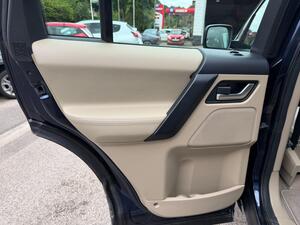 Land Rover Freelander 2 2.2 TD4 HSE SUV 5dr Diesel CommandShift 4WD EURO 5 (150 PS)