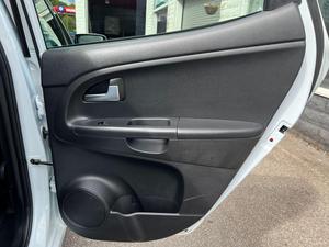 Kia Venga 1.6 3 Euro 6 (s/s) 5dr