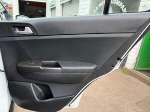 Kia Sportage 1.6 GDI 1 SUV 5dr Petrol Manual EURO 6 (s/s) (130 BHP)