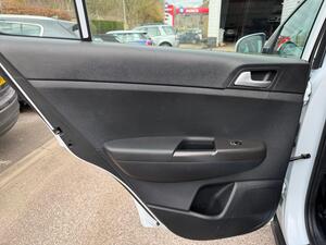 Kia Sportage 1.6 GDI 1 SUV 5dr Petrol Manual EURO 6 (s/s) (130 BHP)