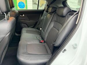 Kia Sportage 2.0 CRDI KX-2 SUV 5dr Diesel AUTO AWD EURO 5 (134 BHP)