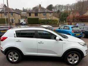 Kia Sportage 2.0 CRDI KX-2 SUV 5dr Diesel AUTO AWD EURO 5 (134 BHP)
