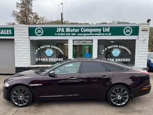 Jaguar XJ 3.0d V6 Portfolio Saloon 4dr Diesel Auto Euro 5 (s/s) (275 ps)