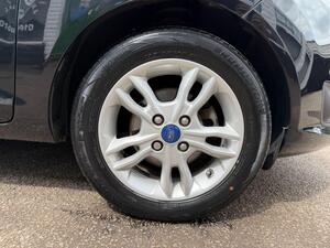 Ford Fiesta 1.5 TDCI Zetec Hatchback 5dr Diesel Manual EURO 5 (75 PS)