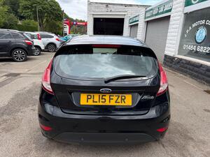 Ford Fiesta 1.5 TDCI Zetec Hatchback 5dr Diesel Manual EURO 5 (75 PS)