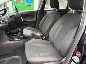 Ford Fiesta 1.5 TDCI Zetec Hatchback 5dr Diesel Manual EURO 5 (75 PS)