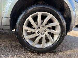 Land Rover Freelander 2 2.2 SD4 SE TECH SUV 5dr Diesel CommandShift 4WD EURO 5 (190 PS)