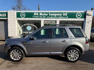 Land Rover Freelander 2 2.2 SD4 SE TECH SUV 5dr Diesel CommandShift 4WD EURO 5 (190 PS)