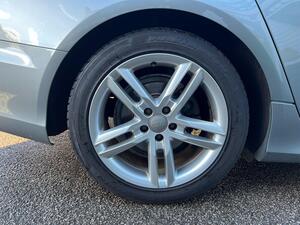 Audi A6 Saloon 2.0 TDI S LINE Saloon 4dr Diesel Manual EURO 5 (s/s) (177 PS)
