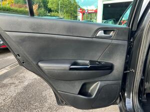 Kia Sportage 1.7 CRDI 3 SUV 5dr Diesel DCT EURO 6 (s/s) (139 BHP)