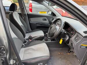 Kia Rio 1.4 Graphite Hatchback 5dr Petrol Manual (139 g/km, 95 BHP)