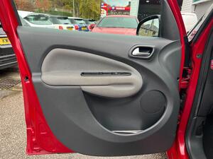 Citroen C3 Picasso 1.6 HDI Selection MPV 5dr Diesel Manual EURO 5 (90 PS)