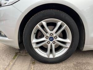 Ford Mondeo 2.0 TDCi ECO Zetec Edition Hatchback 5dr Diesel Manual Euro 6 (s/s) (150 ps)