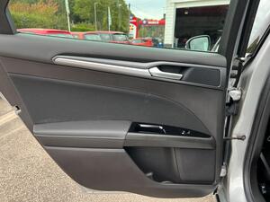Ford Mondeo 2.0 TDCi ECO Zetec Edition Hatchback 5dr Diesel Manual Euro 6 (s/s) (150 ps)