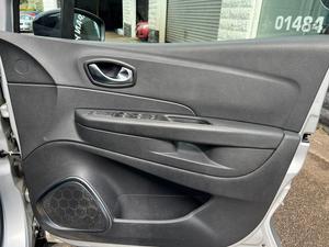 Renault Captur 0.9 TCe ENERGY Iconic Euro 6 (s/s) 5dr