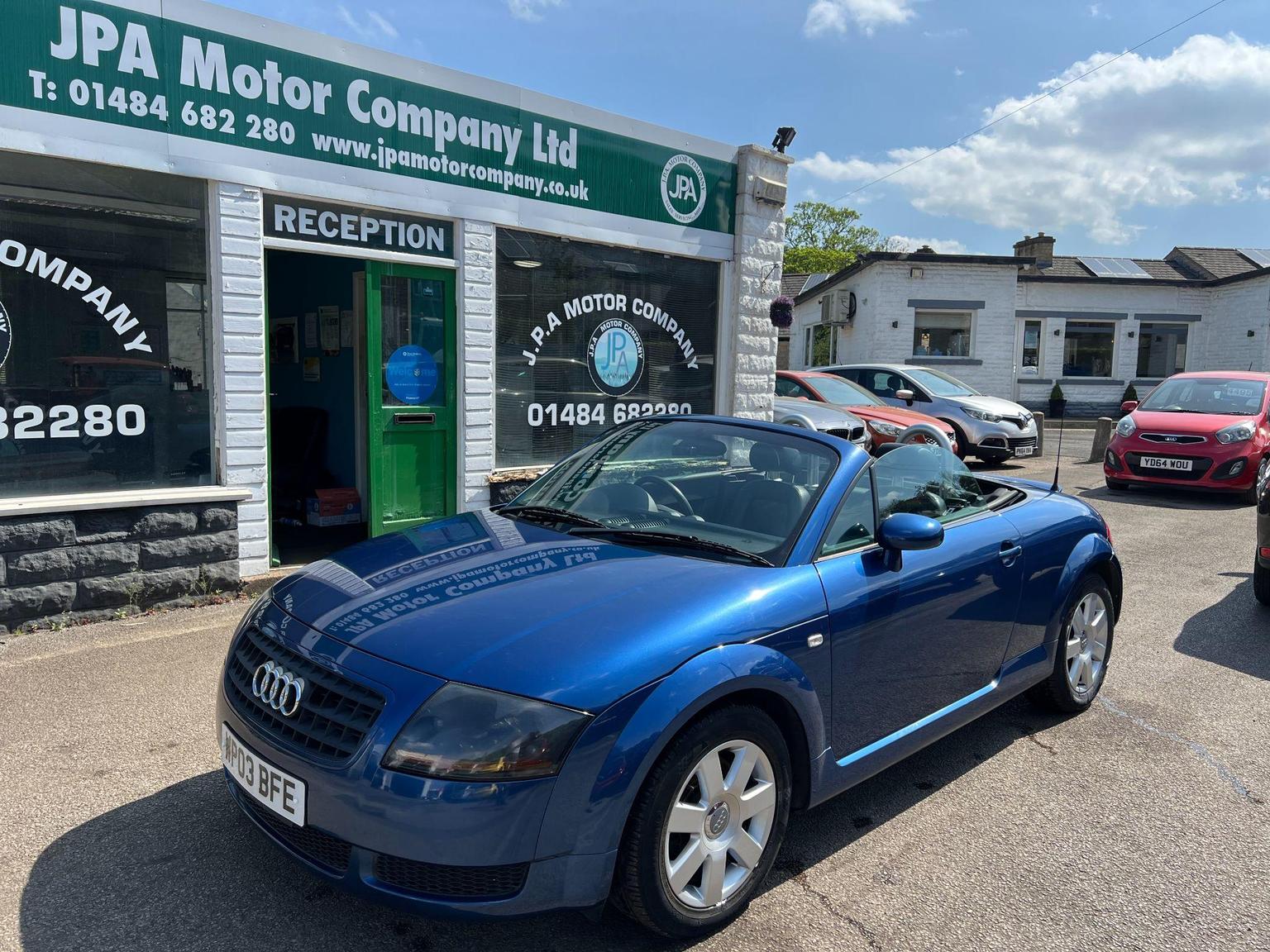 Audi TT 1.8T Roadster 2dr