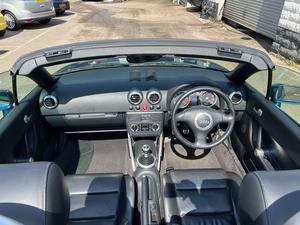 Audi TT 1.8T Roadster 2dr