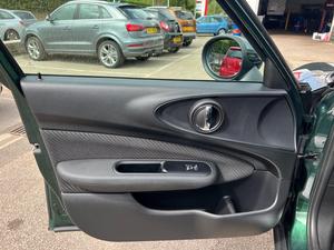 MINI Clubman 1.5 Cooper Euro 6 (s/s) 6dr