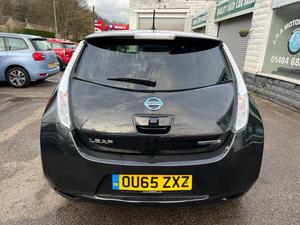 Nissan Leaf 24kWh Acenta Auto 5dr