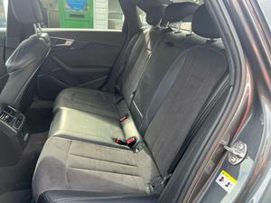 Audi A4 2.0 TDI S line S Tronic quattro Euro 6 (s/s) 4dr