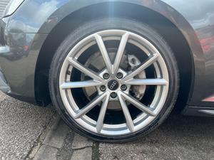 Audi A4 2.0 TDI S line S Tronic quattro Euro 6 (s/s) 4dr