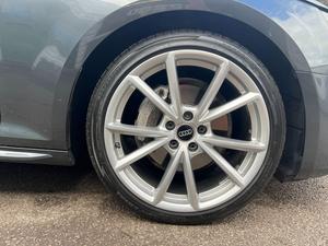 Audi A4 2.0 TDI S line S Tronic quattro Euro 6 (s/s) 4dr